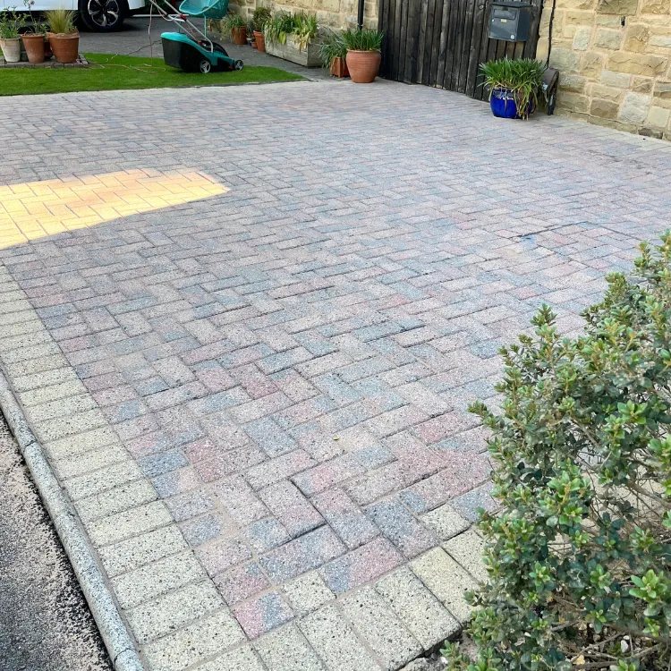 Block paving, driveway clean, roundhay, by Hydra Restore